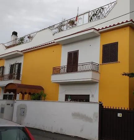 Casa de hóspedes Il Girasole *
